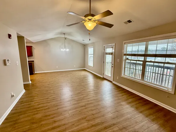 857 Malabu Dr APT 5201, Lexington, KY 40502