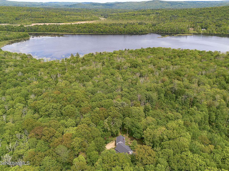 2nd image of 360 Brush Hill Rd