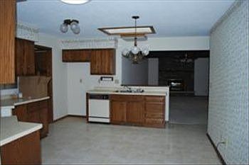 2nd image of 3229 Glendale Ave