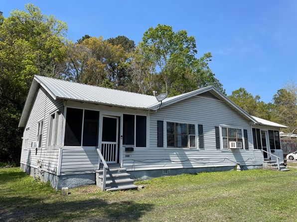 1304 Brunel St, Waycross, GA 31501