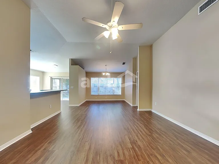 5419 Watson Rd — Photo 4