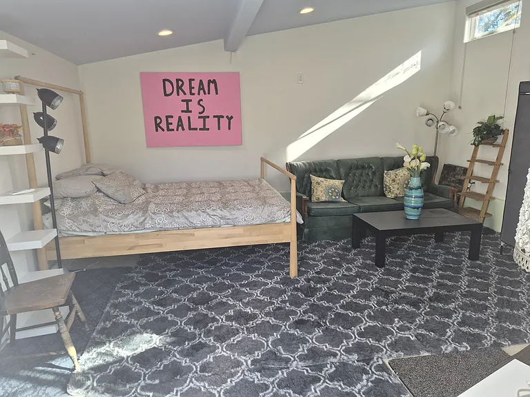 2141 Torrey Pines Rd — Photo 10