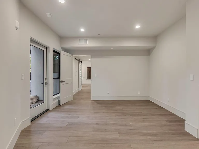 1229 Lincoln Ave #101 — Photo 16
