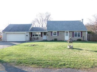 1521 Hilltop Rd, Pottstown, PA 19464