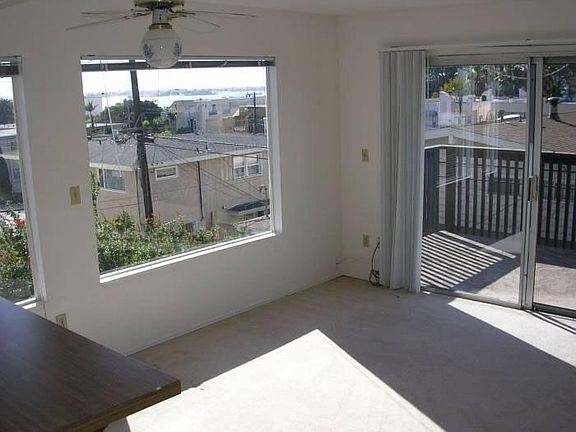 5th image of 4024 Haines St