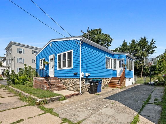 3rd image of 4 Arthur St