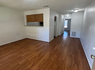 902 Vine St APT 5, Denton, TX 76209