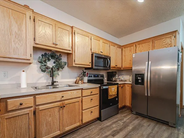 16915 Embers Ave #1204, Farmington, MN 55024