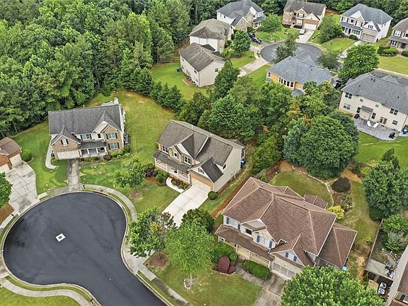 3rd image of 1922 Ambrosia Ct