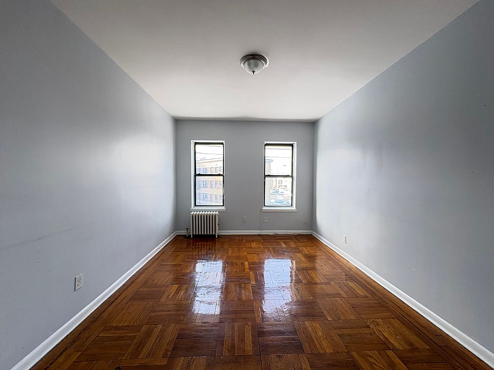 2nd image of 45 Kelly Pkwy APT A3
