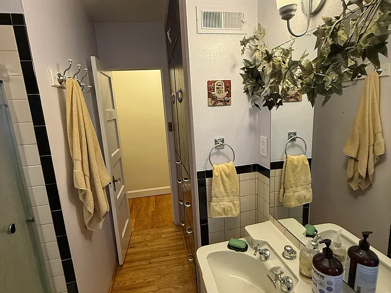 1175 S Dale Ct — Photo 38