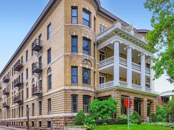 442 Summit Ave APT 6, Saint Paul, MN 55102