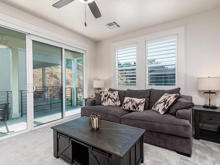 3280 S Sedgebrook Ln — Photo 11