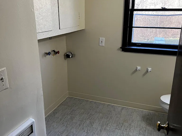 5002 Whispering Hills Ct — Photo 17