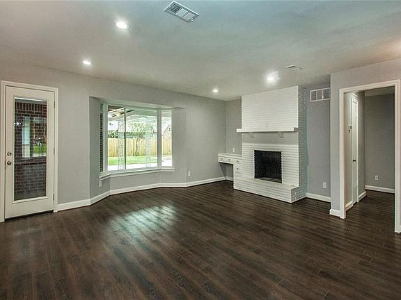 4th image of 1723 E 15th St