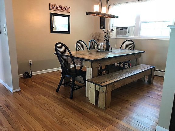 2nd image of 30 Hearthside Dr