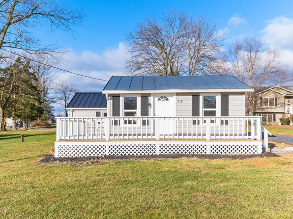 619 Rittenour Rd, Edinburg, VA 22824