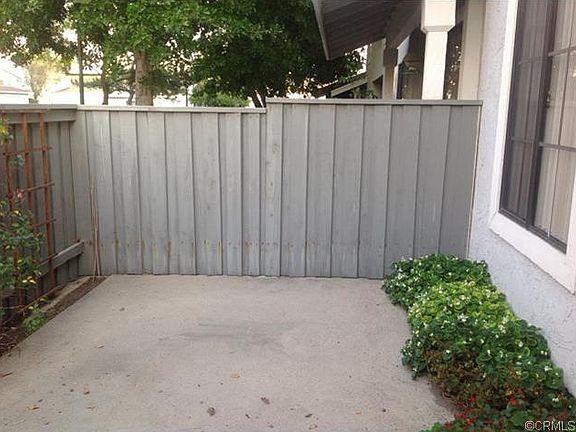 4th image of 1380 W 48th St Unit 63