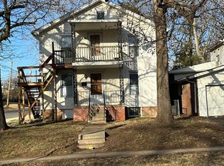 203 N Lincoln Ave APT 2, Springfield, IL 62702