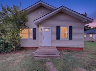 1575 Main St, Wellford, SC 29385