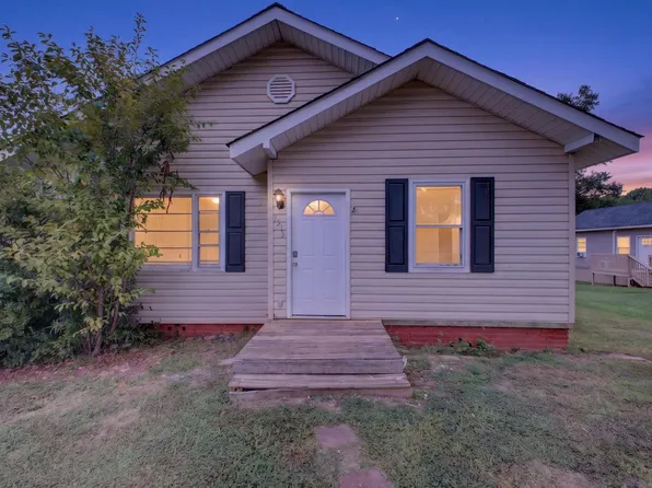 1575 Main St, Wellford, SC 29385