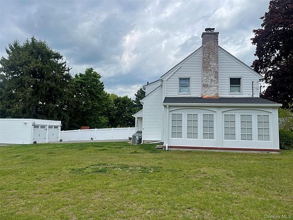 5th image of 64 Tamarack Road