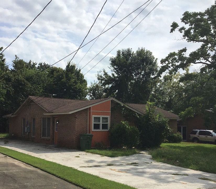2nd image of 3030 Dobbs Dr