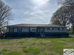 445 Old McKenzie Rd, Mc Kenzie, TN 38201