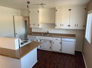 1242 S Maple St, Escondido, CA 92025