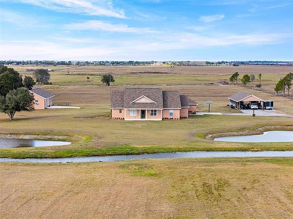 4th image of 35005 Clay Gully Rd