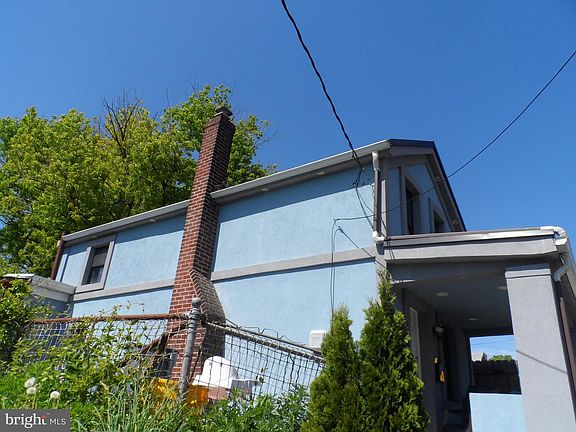 5th image of 843 Calhoun St