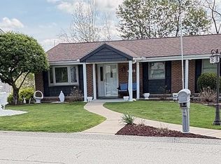 4018 Firethorn Dr, Mc Kees Rocks, PA 15136