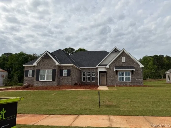 103 Clark St, Prattville, AL 36066
