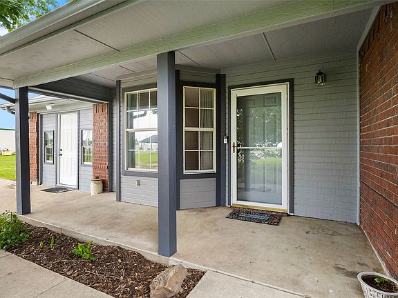 2nd image of 2781 County Road 2134