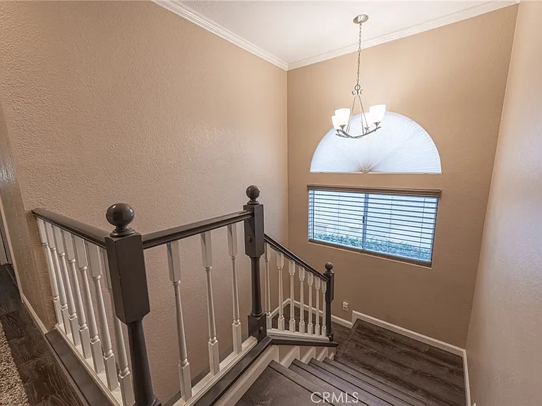 10 Valley Crest Rd — Photo 20