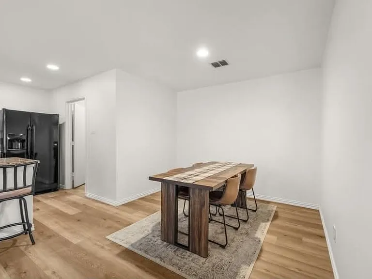 497 Brookbank Dr — Photo 6
