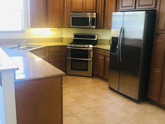 3rd image of 4840 Spyglass Dr