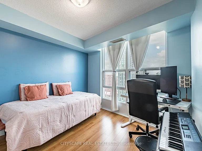 1 Elm Dr W #2111 — Photo 22