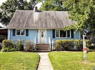 58 Bilton St, Teaneck, NJ 07666