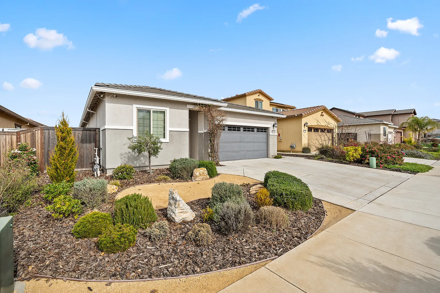 12691 Thorntonhall Dr photo 1