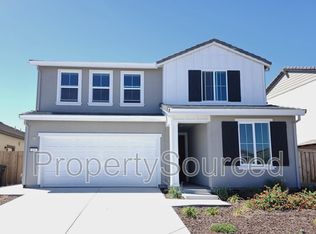 826 Pipit St, Lathrop, CA 95330