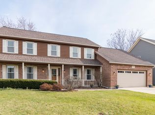 1901 Jahns Dr, Wheaton, IL 60189