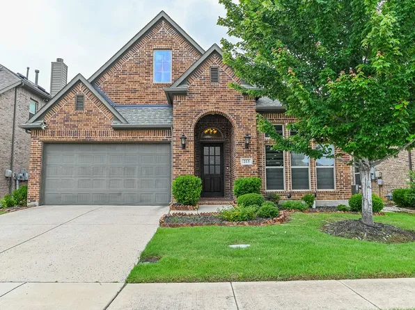 213 Ridgewood Dr, Lewisville, TX 75067