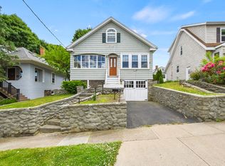 6 Evans Rd, Peabody, MA 01960