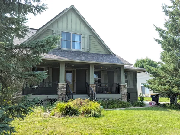 1501 Cannon Valley Dr, Northfield, MN 55057