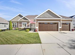 820 Lynn St, Waunakee, WI 53597
