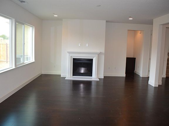 5th image of 3006 Beckham Ct
