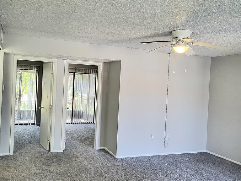 The Pines Apartments — Photo 17