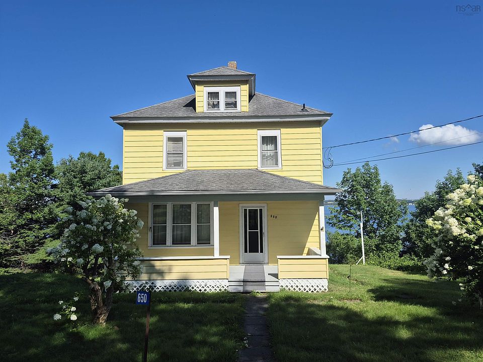 1st image of 650 Main St