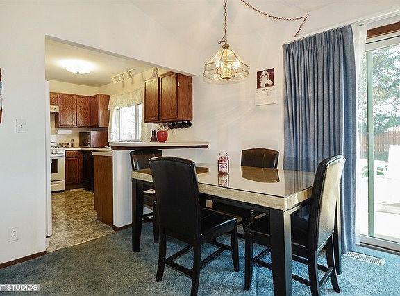 4th image of 2680 Fieldstone Ct